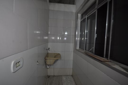Área de Serviço de casa para alugar com 1 quarto, 80m² em Associacao Sobradinho, São Paulo