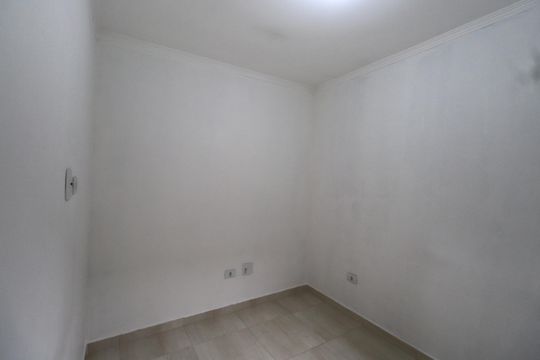 Quarto 2 de apartamento para alugar com 2 quartos, 47m² em Chácara Seis de Outubro, São Paulo