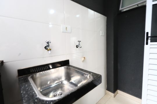 Área de Serviço de apartamento para alugar com 2 quartos, 47m² em Chácara Seis de Outubro, São Paulo