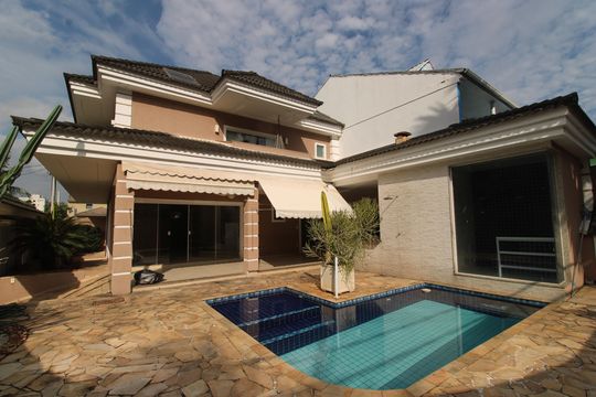 Quintal de casa de condomínio para alugar com 4 quartos, 350m² em Jacarepaguá, Rio de Janeiro