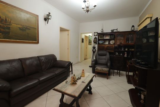 Casa à venda com 3 quartos, 177m² em Vila Cecilia Maria, Santo André