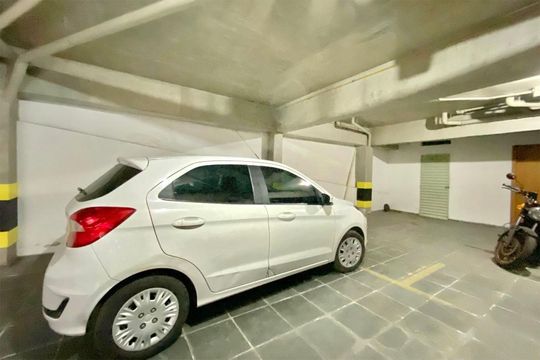 Garagem  de apartamento para alugar com 3 quartos, 136m² em Cidade Nova, Belo Horizonte