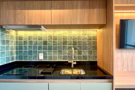 Cozinha de kitnet/studio para alugar com 1 quarto, 25m² em Pinheiros, São Paulo
