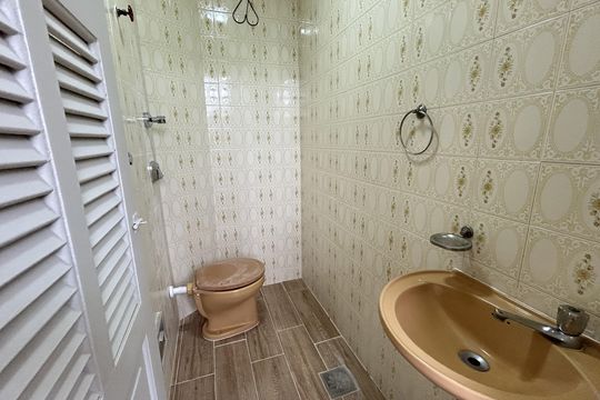 Banheiro de serviço de apartamento para alugar com 3 quartos, 100m² em Engenho de Dentro, Rio de Janeiro