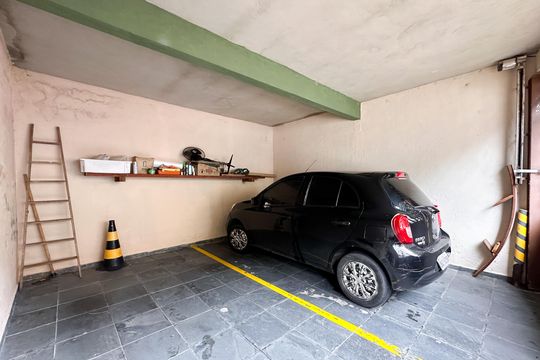 Garagem de casa à venda com 4 quartos, 174m² em Royal Park, São Bernardo do Campo