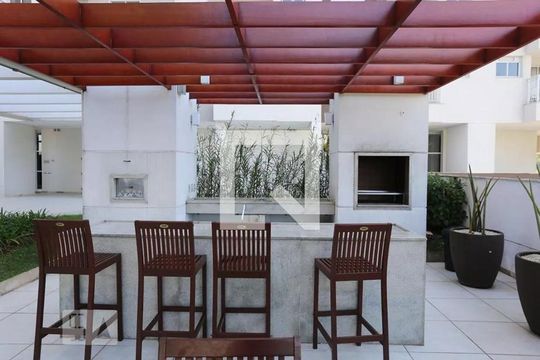 Área comum - Churrasqueira de apartamento para alugar com 1 quarto, 35m² em Umuarama, Osasco