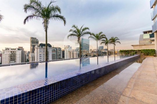 Apartamento à venda com 3 quartos, 155m² em Vila Nova Conceição, São Paulo
