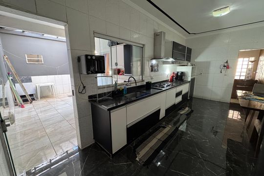 Cozinha de casa à venda com 3 quartos, 250m² em Ceilândia, Brasília