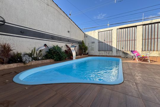 Área comum - Piscina de casa à venda com 3 quartos, 250m² em Ceilândia, Brasília