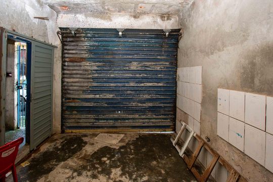 Garagem de casa à venda com 4 quartos, 125m² em Jardim Clelia, Diadema