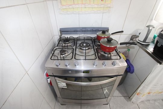 Cozinha de casa para alugar com 2 quartos, 70m² em Vila Chabilandia, São Paulo