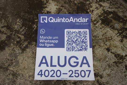 Fachada de casa para alugar com 2 quartos, 70m² em Vila Chabilandia, São Paulo