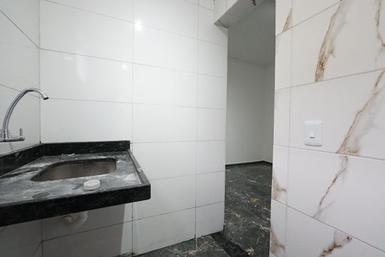 Cozinha de kitnet/studio para alugar com 1 quarto, 30m² em Cambuci, São Paulo