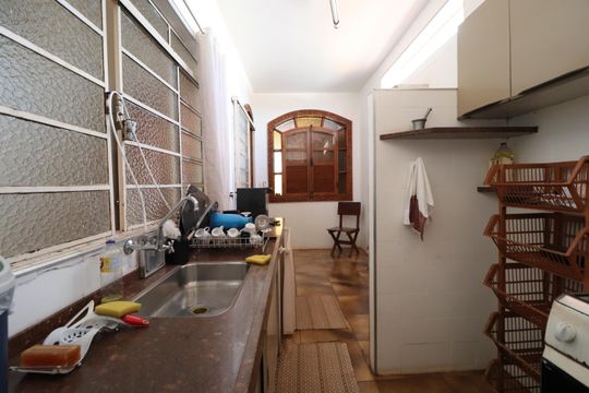 Cozinha de casa para alugar com 3 quartos, 250m² em Tabajaras, Uberlândia