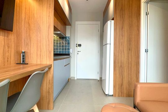 Sala de kitnet/studio para alugar com 1 quarto, 25m² em Pinheiros, São Paulo
