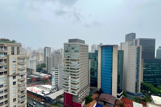 Vista da Varanda de apartamento para alugar com 1 quarto, 25m² em Pinheiros, São Paulo