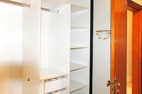 Suíte Closet de casa de condomínio para alugar com 3 quartos, 320m² em Condomínio Vista Alegre, Vinhedo