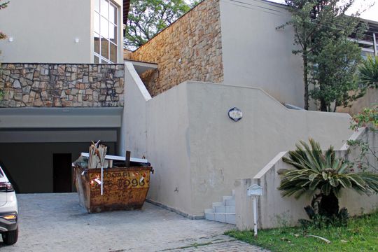 Fachada de casa de condomínio para alugar com 3 quartos, 320m² em Condomínio Vista Alegre, Vinhedo