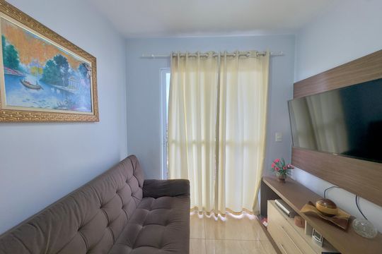 Sala de apartamento à venda com 2 quartos, 50m² em Jardim Sao Geraldo, Guarulhos