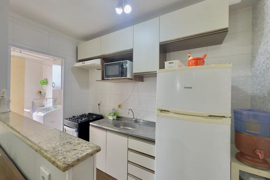 Cozinha de apartamento à venda com 2 quartos, 50m² em Jardim Sao Geraldo, Guarulhos