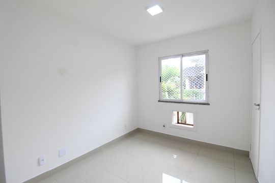Casa de Condomínio para alugar com 2 quartos, 65m² em Jacarepaguá, Rio de Janeiro