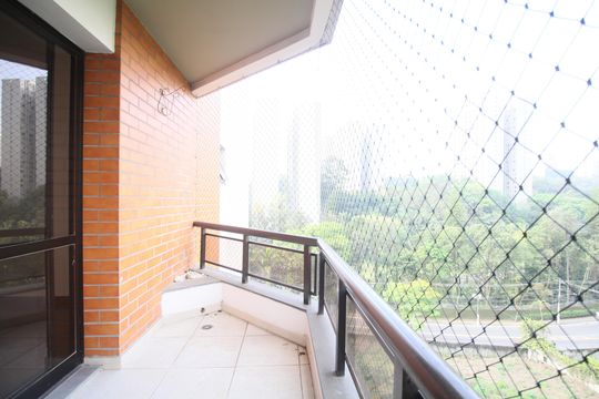 Varanda da Sala de apartamento para alugar com 3 quartos, 127m² em Vila Suzana, São Paulo