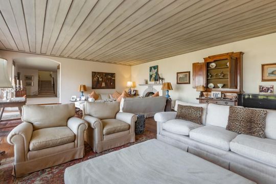 Sala de casa à venda com 5 quartos, 725m² em Jardim Guedala, São Paulo