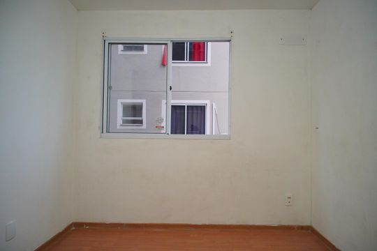 Quarto 2 de apartamento para alugar com 2 quartos, 50m² em Santos Dumont, São Leopoldo
