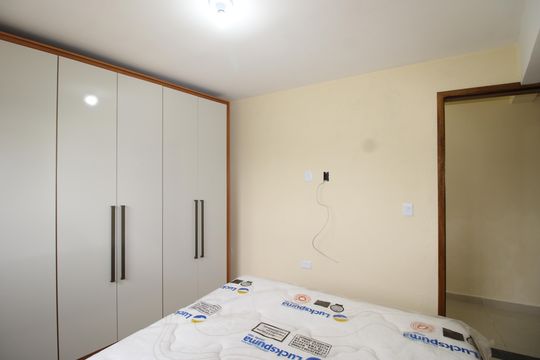 Quarto de casa para alugar com 1 quarto, 130m² em Cidade Nitro Operária, São Paulo
