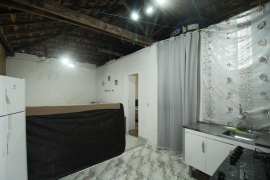 Cozinha de casa para alugar com 1 quarto, 60m² em Parque Sao Luis, São Paulo