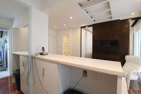 Cozinha e Área de Serviço de apartamento para alugar com 1 quarto, 47m² em Moema, São Paulo
