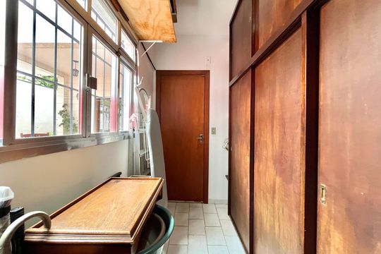 Quarto de Serviço de casa à venda com 4 quartos, 143m² em Vila Alexandria, São Paulo