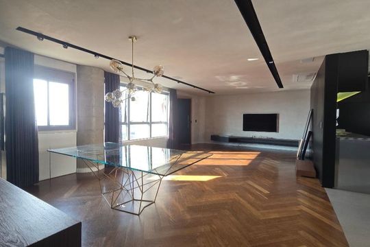 Apartamento à venda com 2 quartos, 135m² em Campestre, Santo André