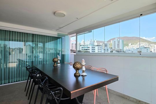 Varanda de apartamento à venda com 3 quartos, 216m² em Buritis, Belo Horizonte