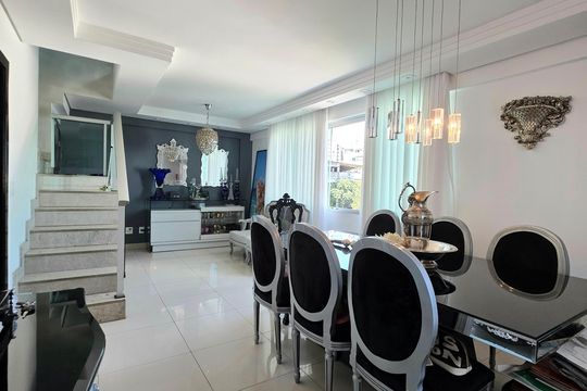 Sala de apartamento à venda com 3 quartos, 216m² em Buritis, Belo Horizonte