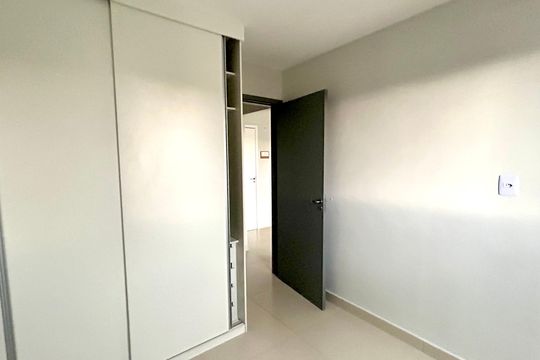 Quarto 1 de apartamento à venda com 2 quartos, 46m² em Jardim Aida, Guarulhos