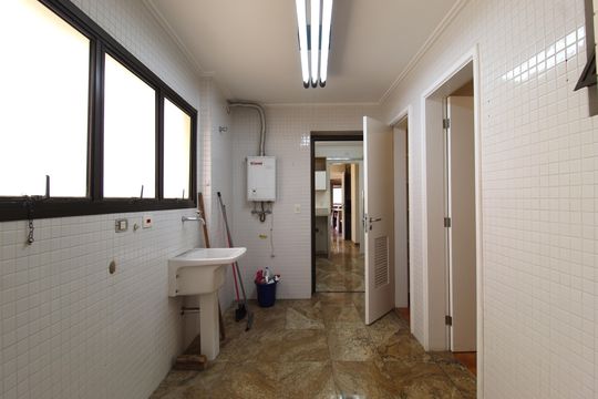 Área de Serviço de apartamento à venda com 4 quartos, 236m² em Indianópolis, São Paulo