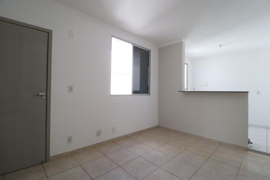 Apartamento para alugar com 2 quartos, 45m² em Shopping Park, Uberlândia