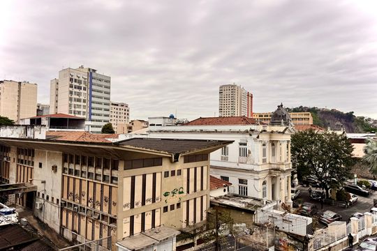 Vista da Sala de apartamento para alugar com 1 quarto, 47m² em Centro, Rio de Janeiro