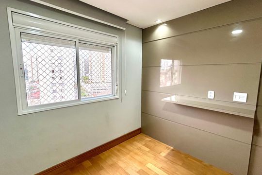 Quarto 2 de apartamento para alugar com 3 quartos, 136m² em Jardim Zaira, Guarulhos