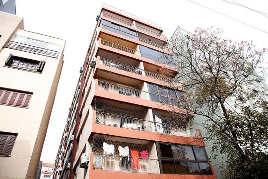 Fachada de apartamento à venda com 1 quarto, 50m² em Cidade Baixa, Porto Alegre