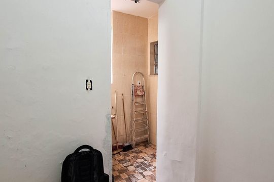 Quarto de Serviço de apartamento à venda com 2 quartos, 35m² em Centro, Niterói