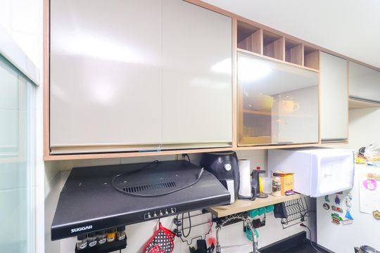 Cozinha de apartamento à venda com 2 quartos, 59m² em Parque Dom Joao Neri, São Paulo