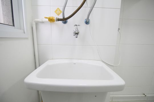 Cozinha de apartamento para alugar com 2 quartos, 42m² em Jardim Monte Alegre, Taboão da Serra