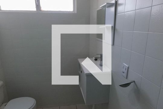 Banheiro de apartamento para alugar com 2 quartos, 84m² em Setor Central, Goiânia
