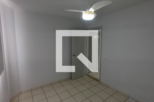 Quarto 02 de apartamento para alugar com 2 quartos, 84m² em Setor Central, Goiânia