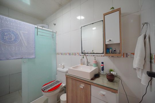 Banheiro Social de casa para alugar com 4 quartos, 250m² em Capoeiras, Florianópolis