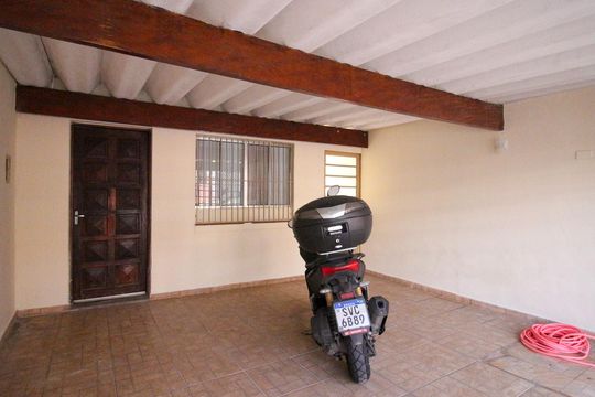 Garagem de casa para alugar com 1 quarto, 50m² em Vila Ema, São Paulo