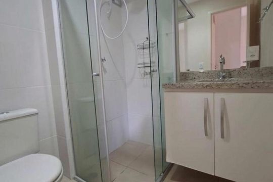 Banheiro de apartamento para alugar com 1 quarto, 57m² em Jardim Sumare, Ribeirão Preto