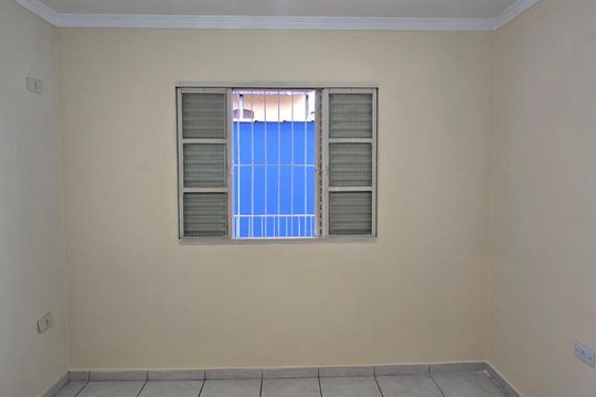 Quarto 01 de casa para alugar com 2 quartos, 150m² em Jardim Figueira, Guarulhos